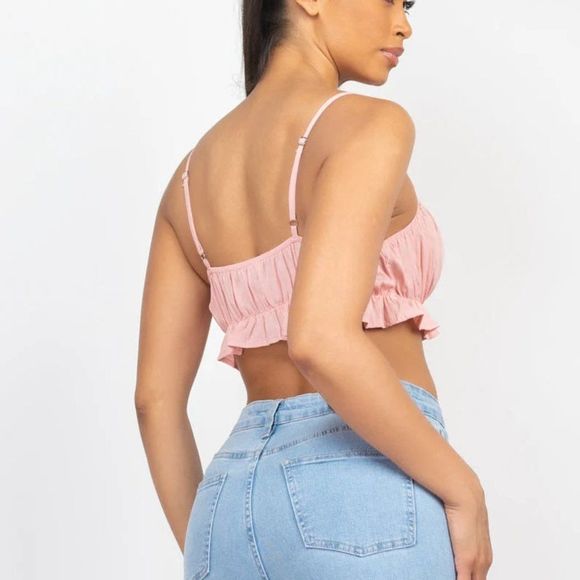 Ruffled Sleeveless Crop Top - Crop top - Top - Blouse - Summer top - Picture 3 of 5